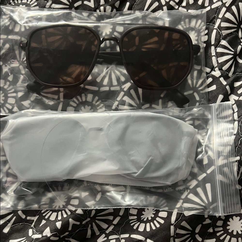 Women’s Brown and black Lens Metal Frame Sunglasses